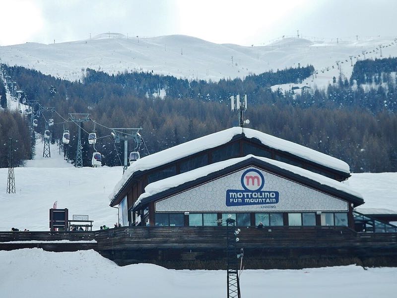 Ski Area Mottolino in Livigno - panoramio