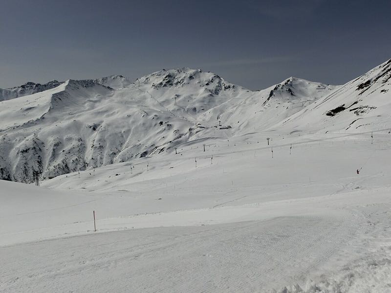 Skiing area Parsenn as seen from Gotschnagrat